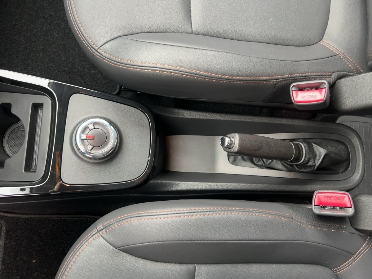 Dacia Spring - Bild 17