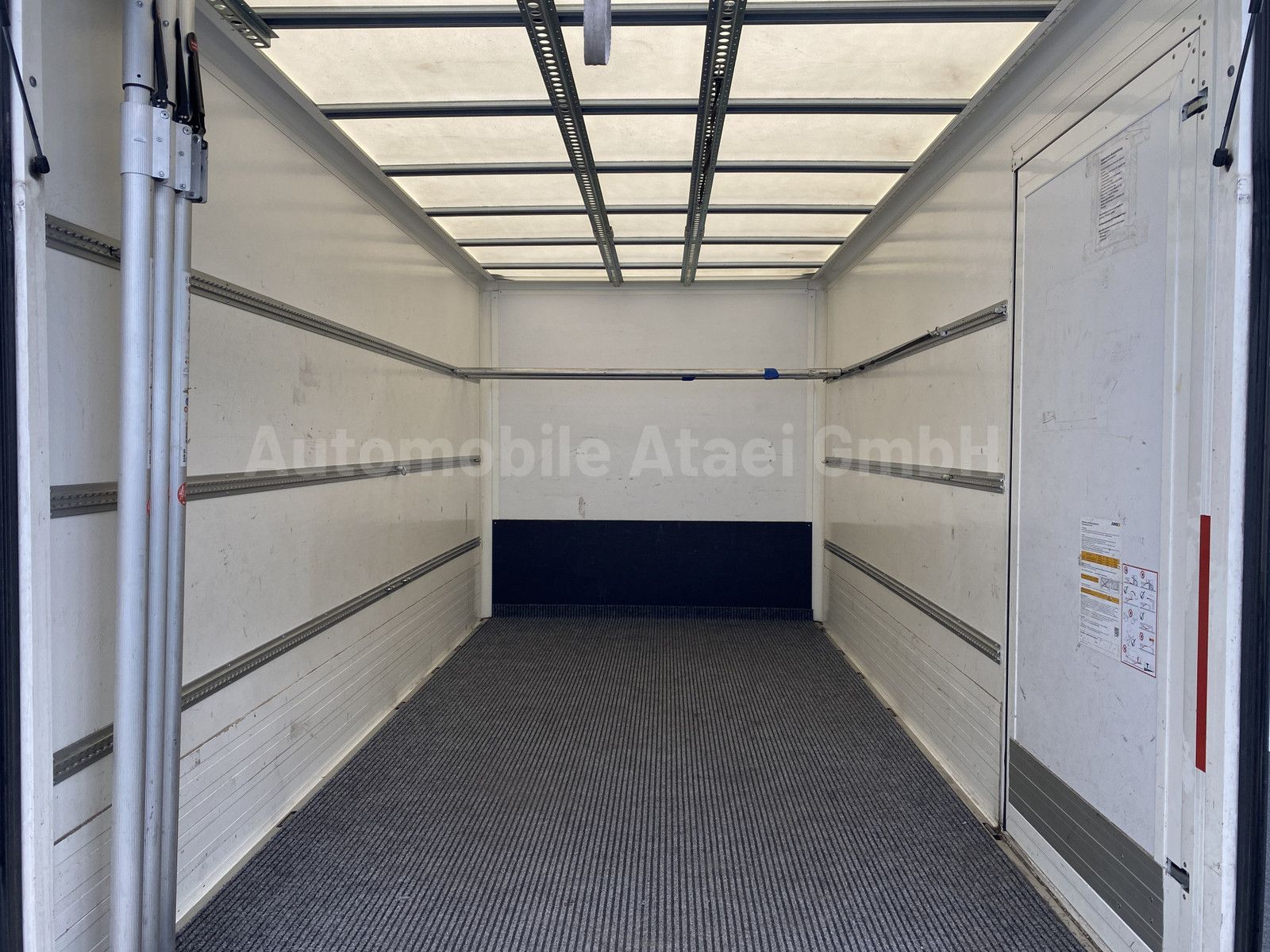 Fahrzeugabbildung Volkswagen Crafter 35 Automat *MAXI* LBW+KAMERA (1313)