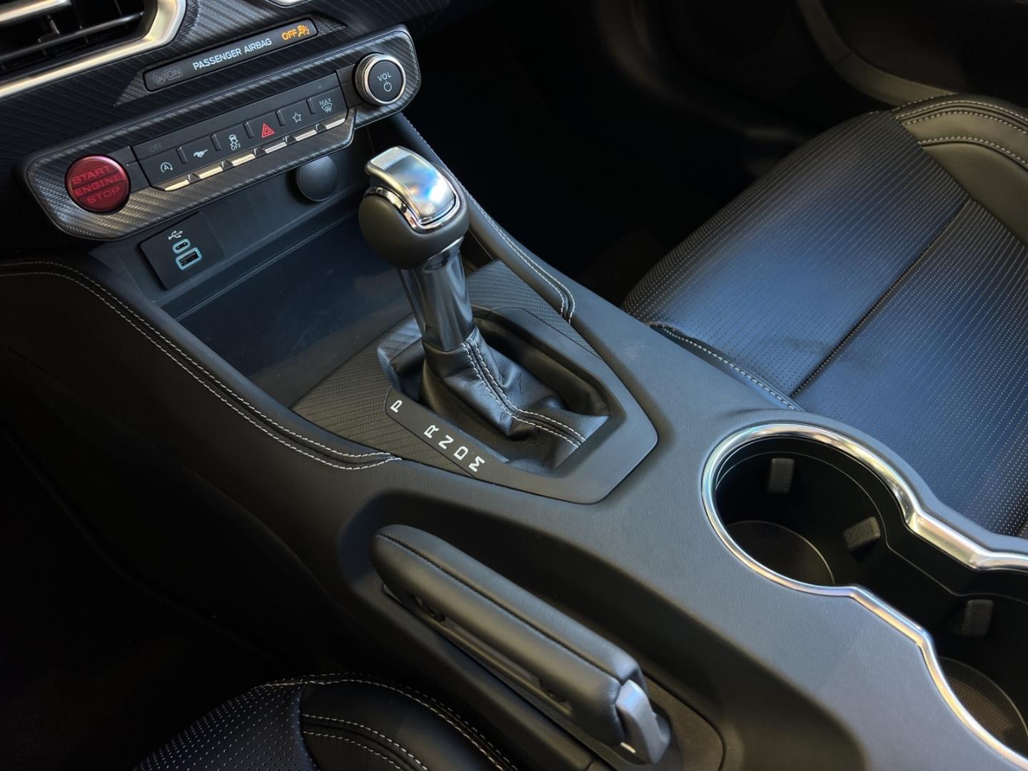 Ford Mustang 5.0 Ti-VCT V8 GT Autom./Soundsystem/LED