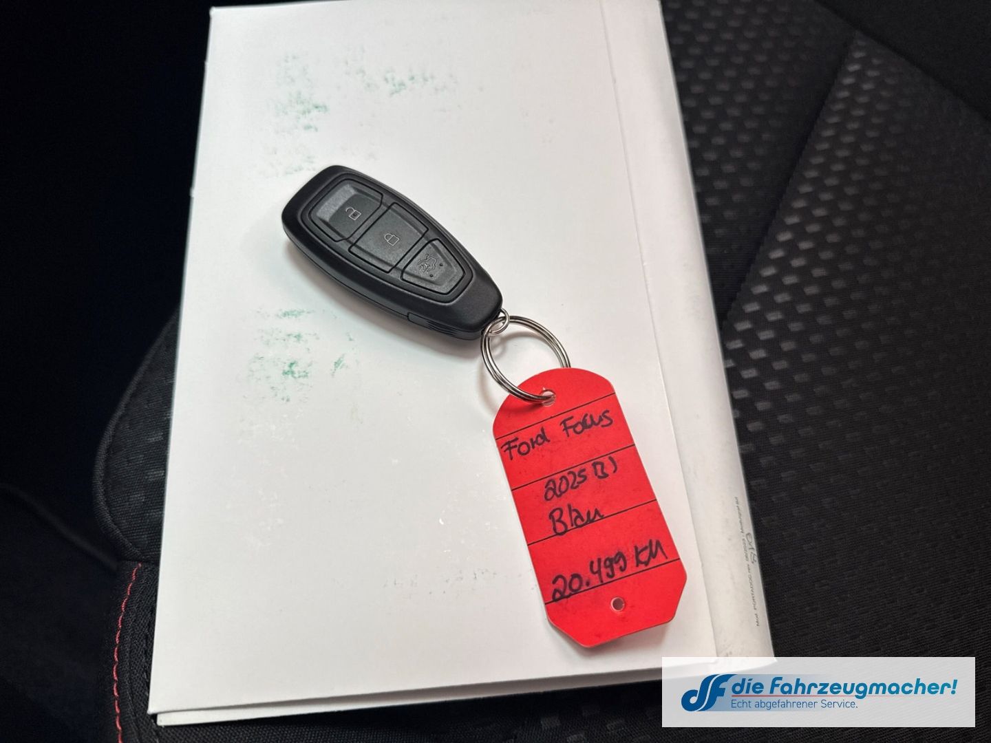 Fahrzeugabbildung Ford Focus Turnier ST-Line Sportpaket Navi Memory Sit
