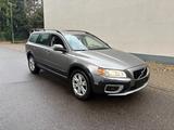 Volvo XC70 Summum 4x4 AWD AUTOMATIK Diesel TÜV12/27 - graue Volvo XC70