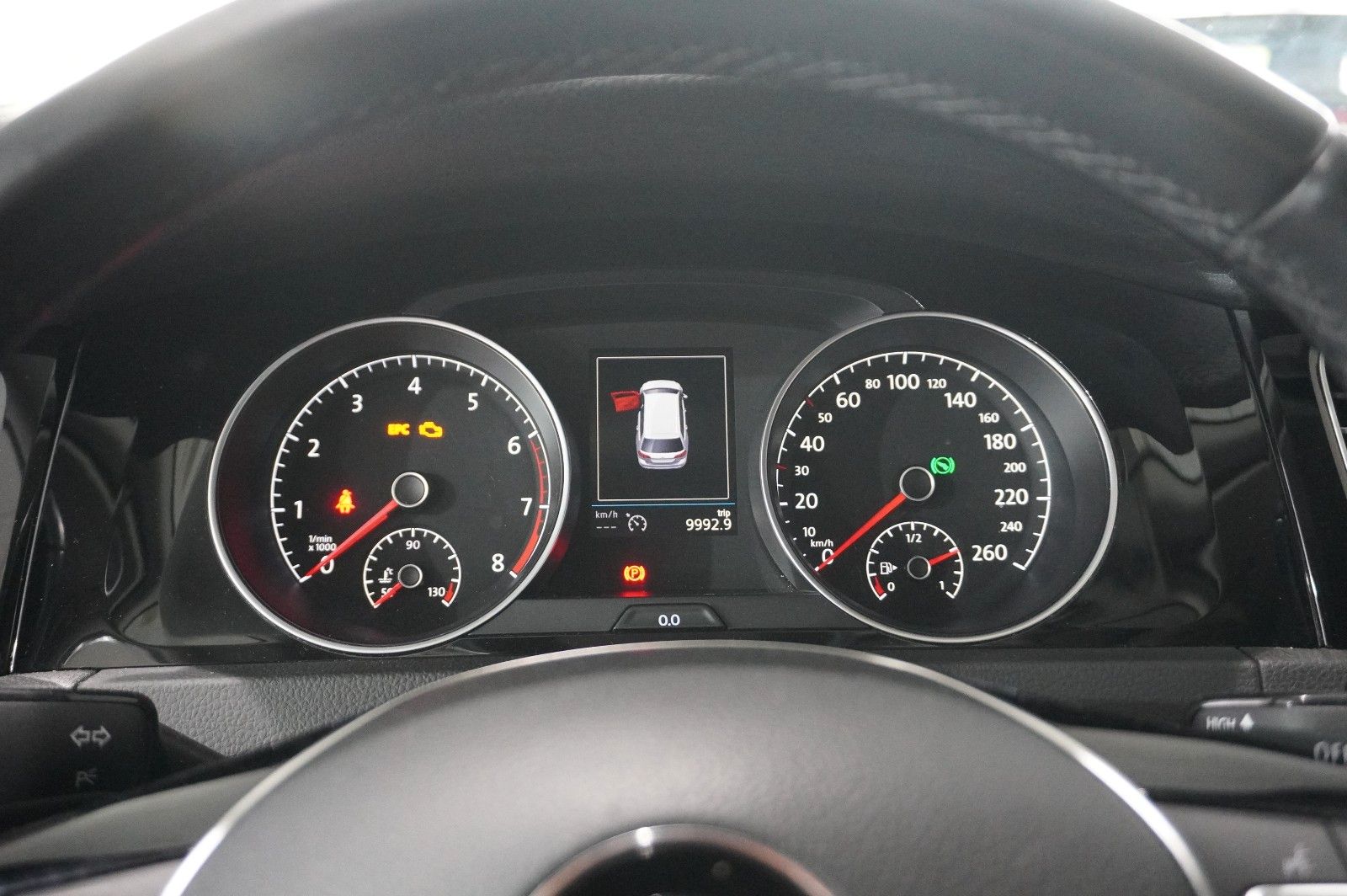 Fahrzeugabbildung Volkswagen Golf VII VARI. 1.5 TSI HIGHLINE NAVI/SPORT/AHK