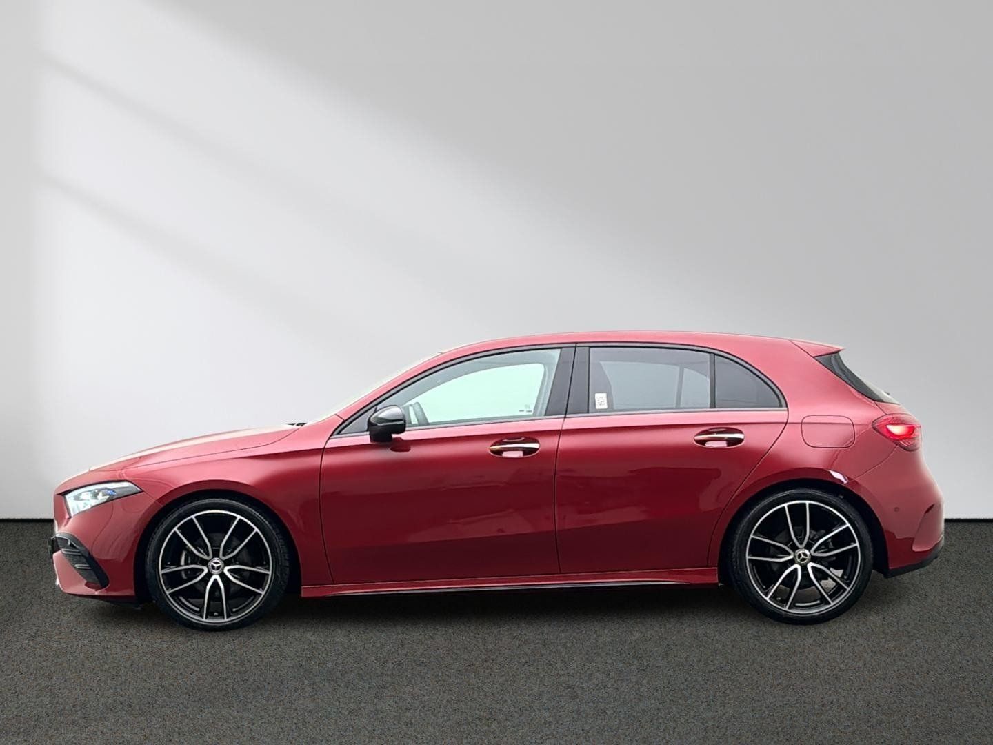 Mercedes-Benz A 200 d AMG Special Edition Night Multibeam AHK foto 3
