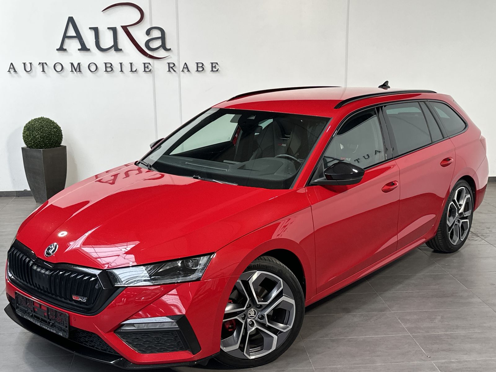 Fahrzeugabbildung SKODA Octavia 2.0 TDI DSG RS NAV+LED+KAM+VCOCK+HUD+DCC