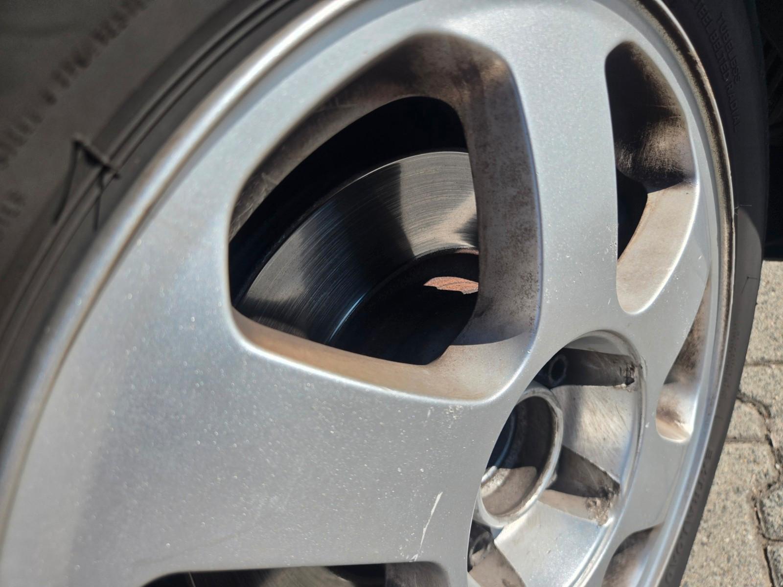 Volkswagen  2004 — photo 10