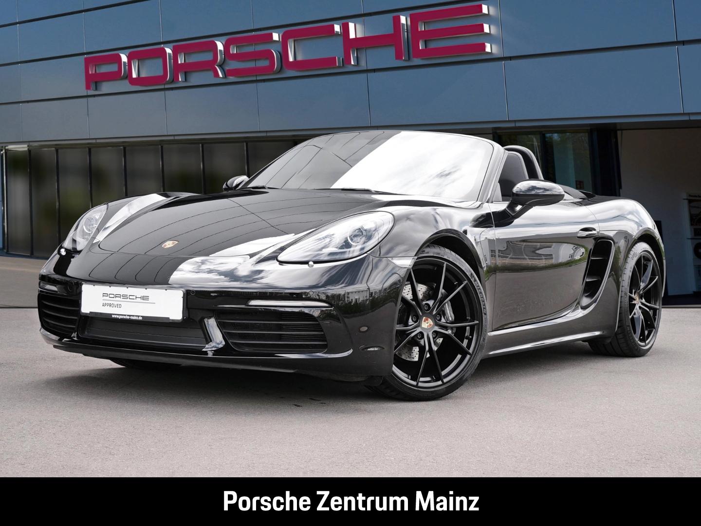 Porsche Boxster 718 PASM BOSE Rückfahrkamera 20-Zoll