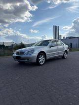 Mercedes-Benz C-Klasse 270 CDI Elegance TÜ... - Mercedes-Benz E 270: Cdi Elegance