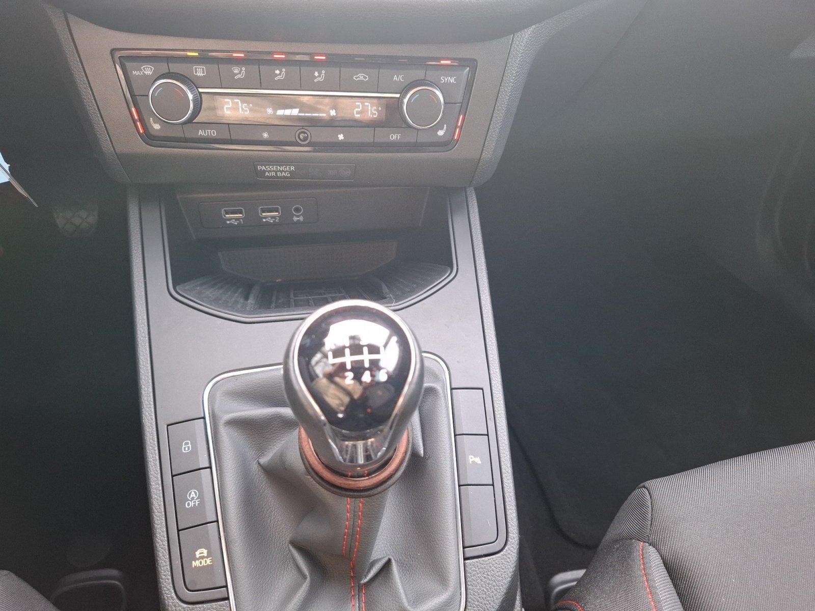 Seat Ibiza 1.0 TSI FR NAVI LED ACC PANO BEATS