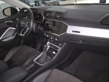 Audi Q3 - 10