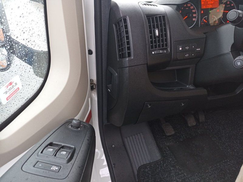 Fahrzeugabbildung Laika Ecovip 1 Classic  2.3 TDI AHK+Solar+Standh.+Bad+