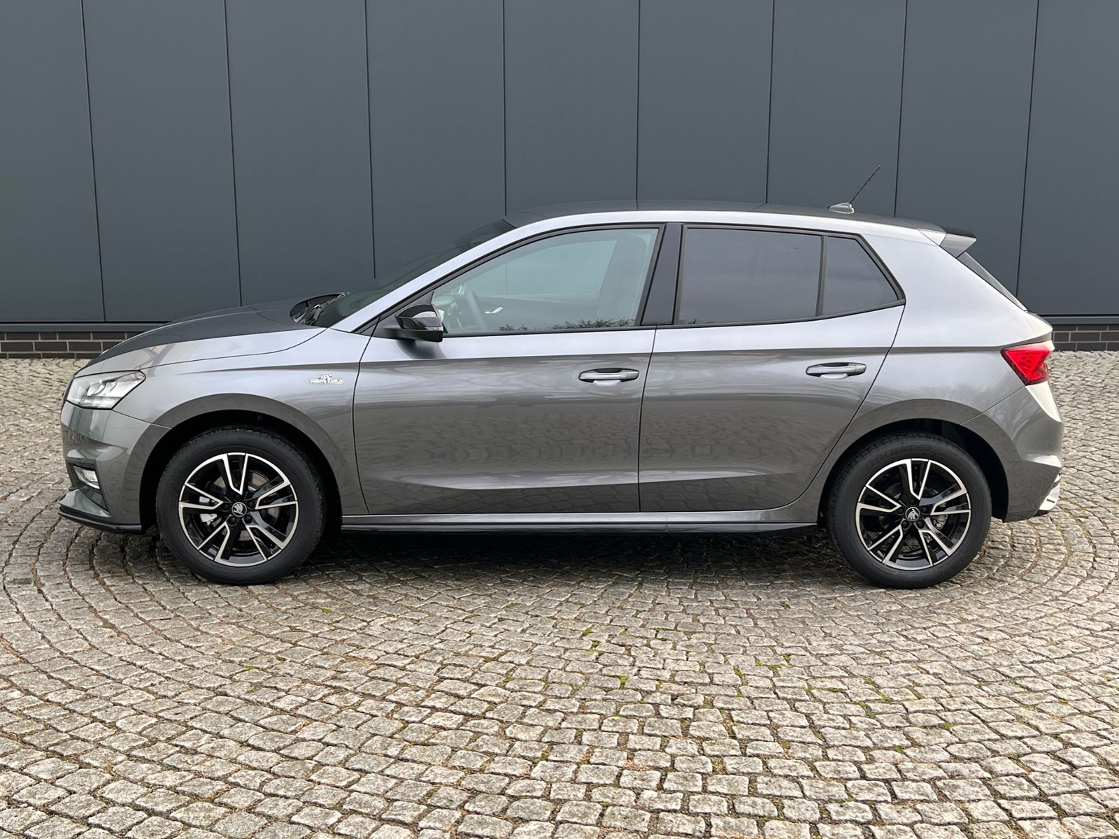 Fahrzeugabbildung SKODA Fabia Monte Carlo 1.0 TSI DSG *LED, ACC, SmartLi