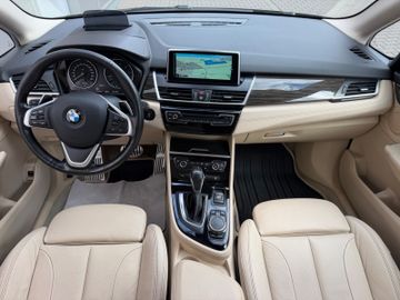 BMW 220 Active Tourer - 8