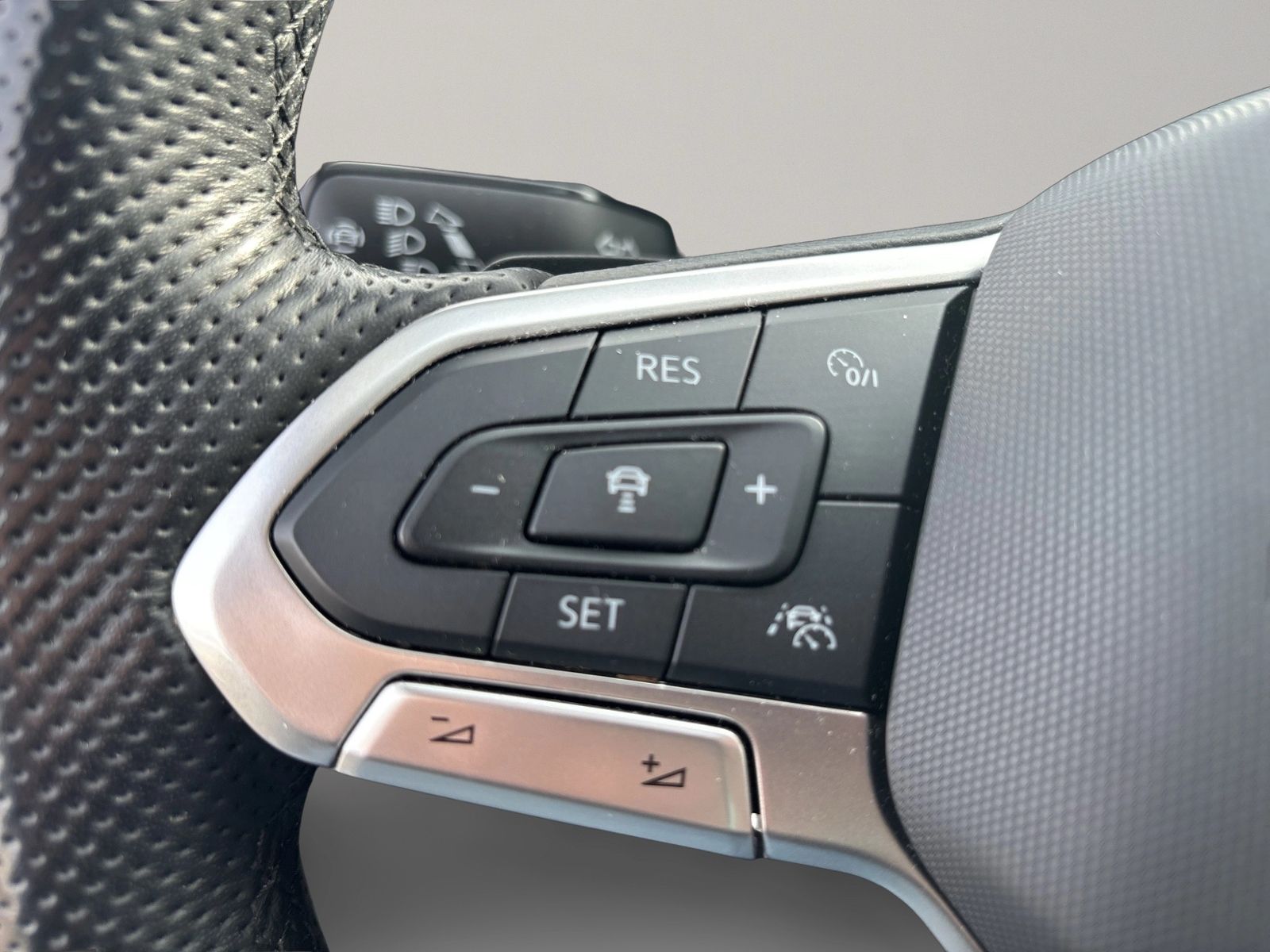 Passat Variant Alltrack 4Motion 2.0 TDI, ACC, Re