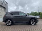 Jeep Compass Limited 4WD Beats+Xenon+Kamera+DAB - Jeep Compass mit Diesel-Antrieb: Geländewagen