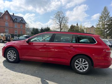 Volkswagen Passat Variant - 6
