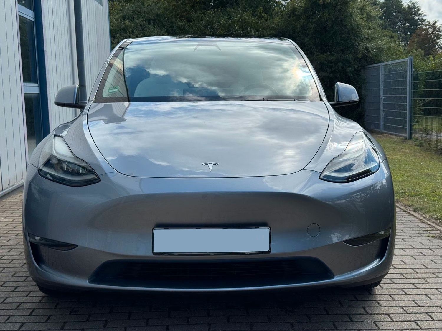Tesla Model Y Long Range Dual AWD imagem 2