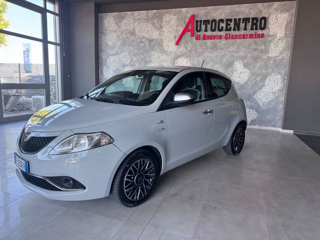 Image of Lancia Ypsilon
