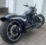 Harley-Davidson Breakout - Harley-Davidson Motorräder in Essen
