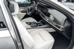 BMW M760 – 24 / 30