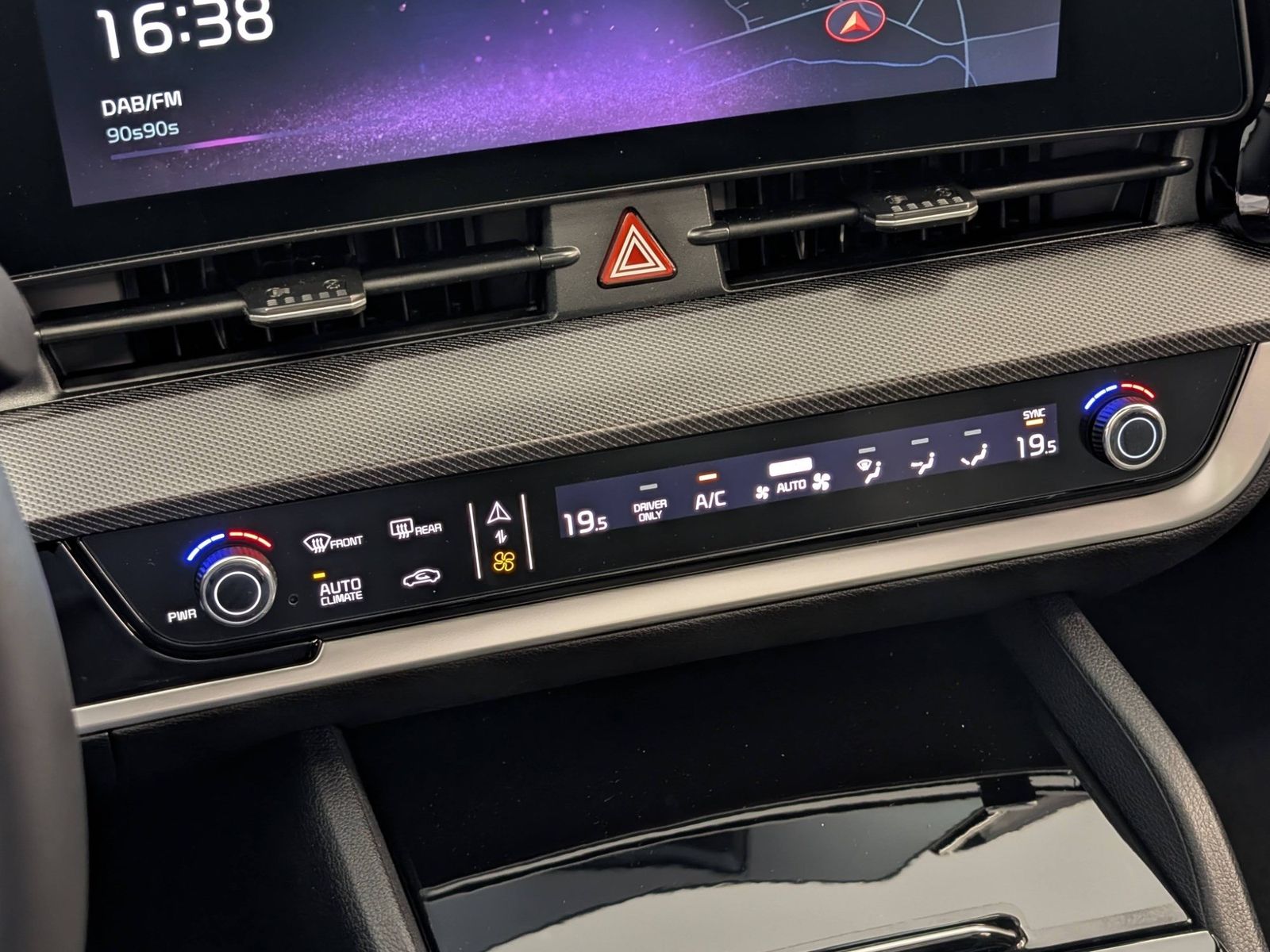KIA Sportage 1.6 T-GDI HEV AWD Nightline Schiebedach – Bild 19