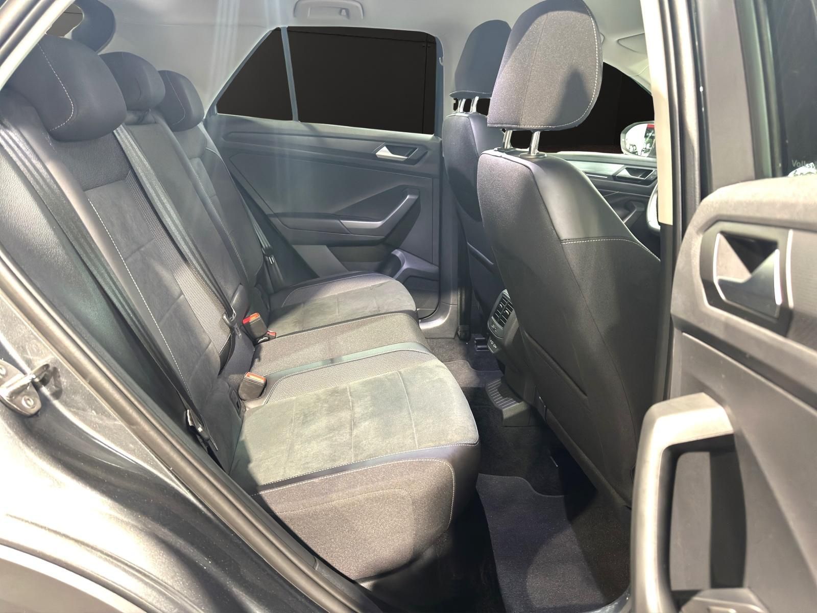 Volkswagen T-Roc - Bild 17