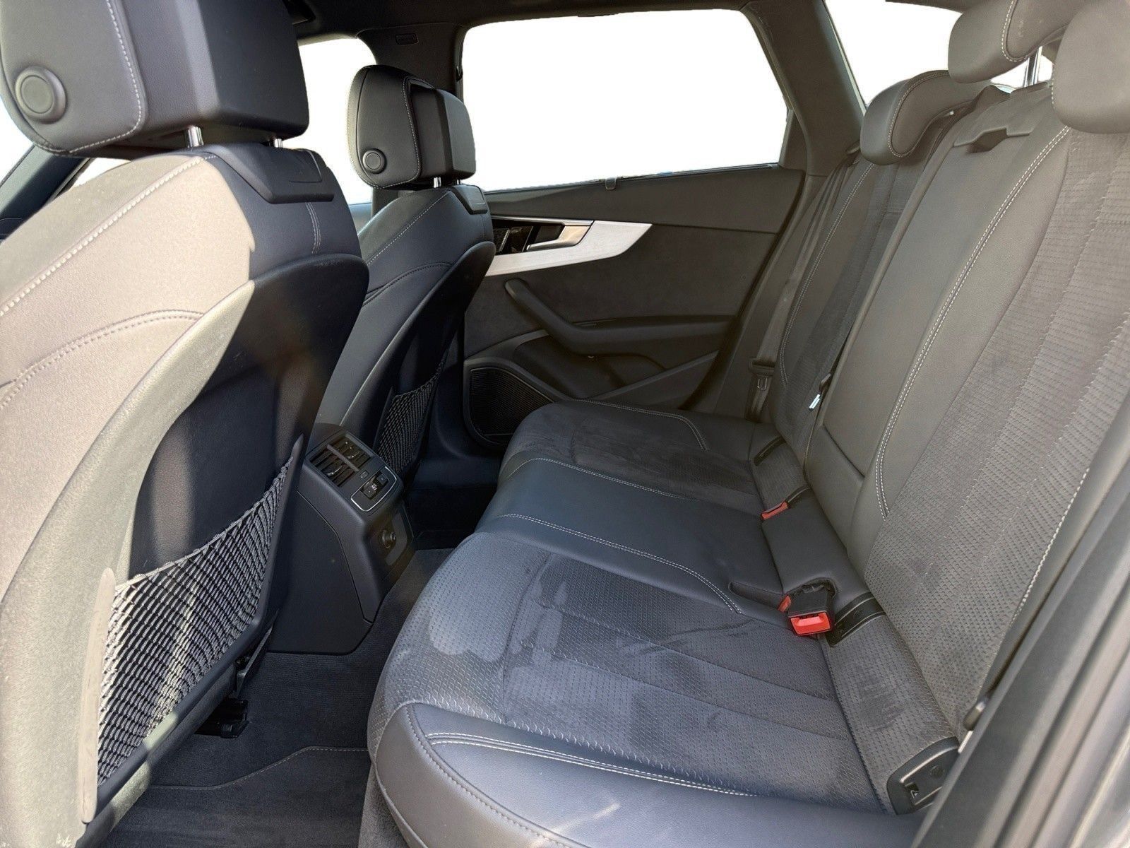 Audi S4 - Bild 14