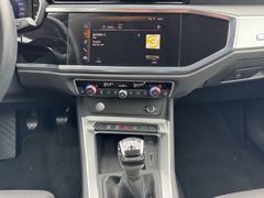 Fahrzeugabbildung Audi Q3 35 TFSI advanced ACC Lane AHK el.Klappe Alu