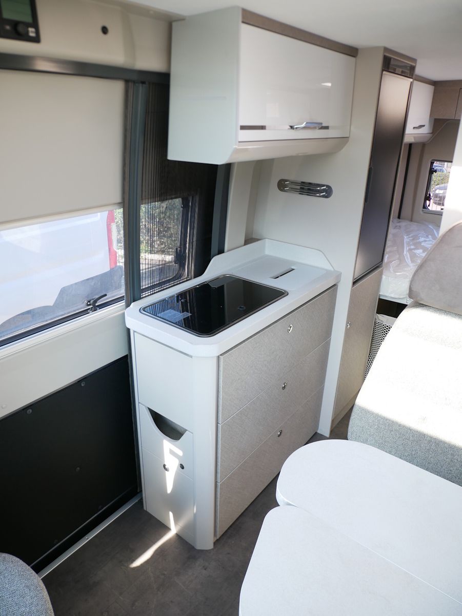 Fahrzeugabbildung Karmann Davis Lifestyle DA 590 LS Panorama + Automatik