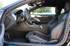 BMW M850 i xDrive Coupe / B&W / M FAHRWERK / LASER BMW M850 i xDrive Coupe / B&W / M FAHRWERK / LASER