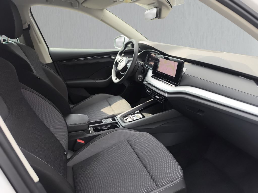 Skoda Octavia Combi TDI DSG Selection SHZ LHZ PDC RKam foto 12