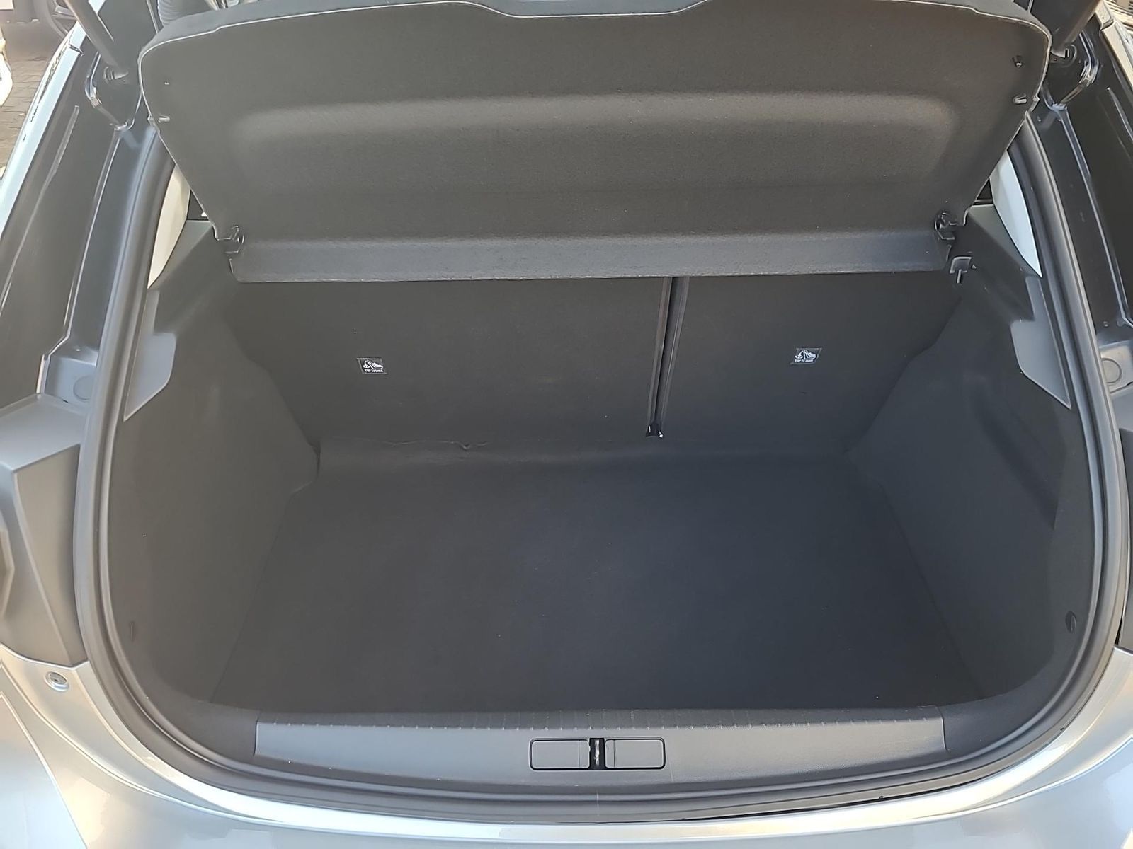 Fahrzeugabbildung Opel Corsa F Edition #SHZ+PDC+LANEASSIST+CARPLAY+