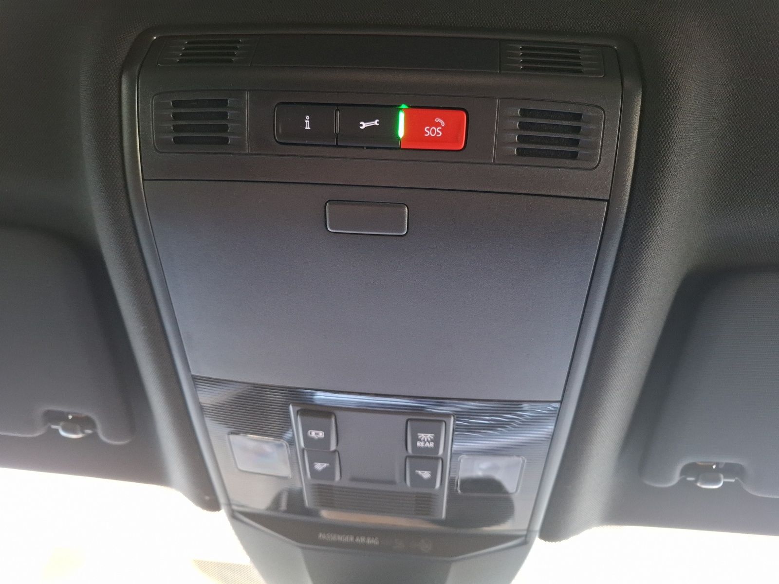 Fahrzeugabbildung Volkswagen Arteon SB R 4M  DSG LED AHK Navi AID ACC RFK 20"
