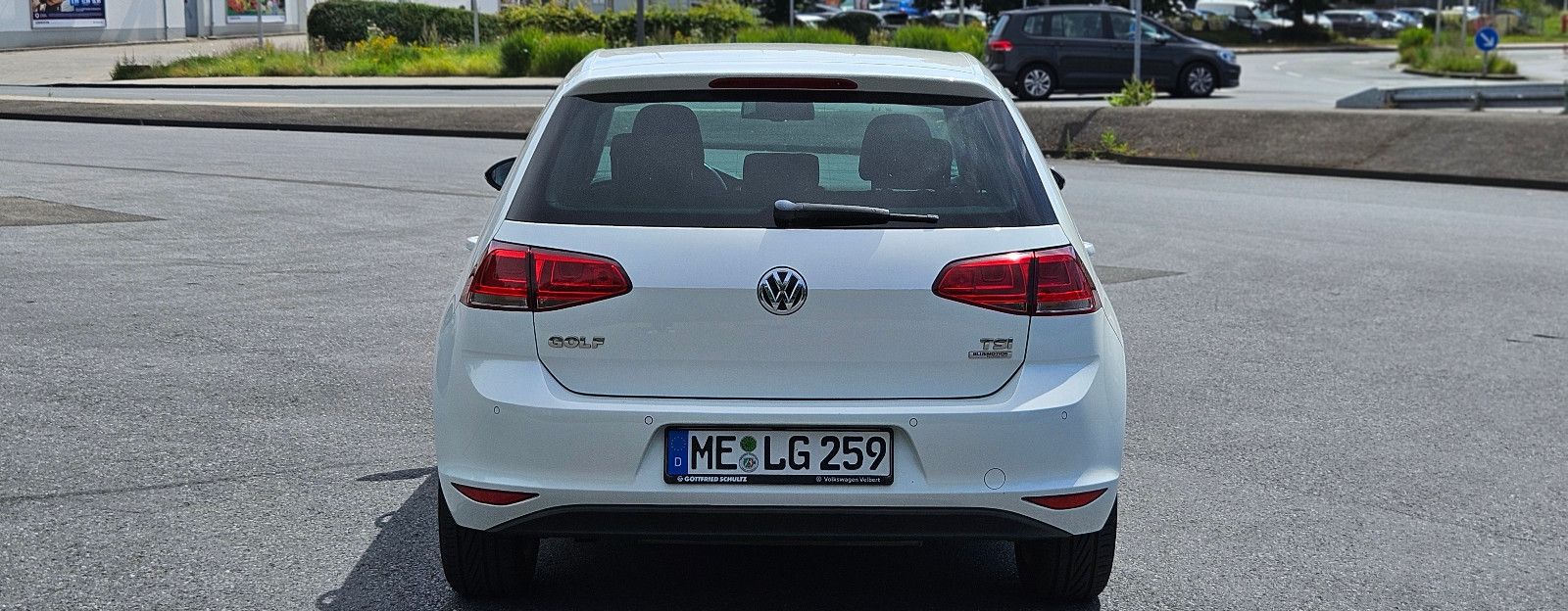 VW Golf VII Lim. Comfortline BMT Parkassistent Shz