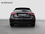 Mercedes-Benz A 180 d Automatik*Navigation*PTS*Rückfahrkamera* - Mercedes-Benz mit Diesel-Antrieb: Schwarz, Limousine