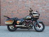 Harley-Davidson HLHXS Street Glide Special CLUB STYLE stage III - BEHINDERTEN UMBAU BENZIN