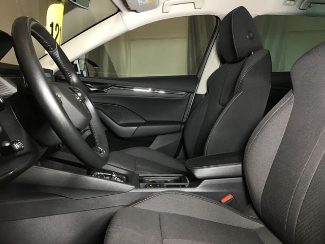 Fahrzeugabbildung Skoda Octavia Style 2.0 TDI Combi DSG/ACC/Navi/4xSHZ