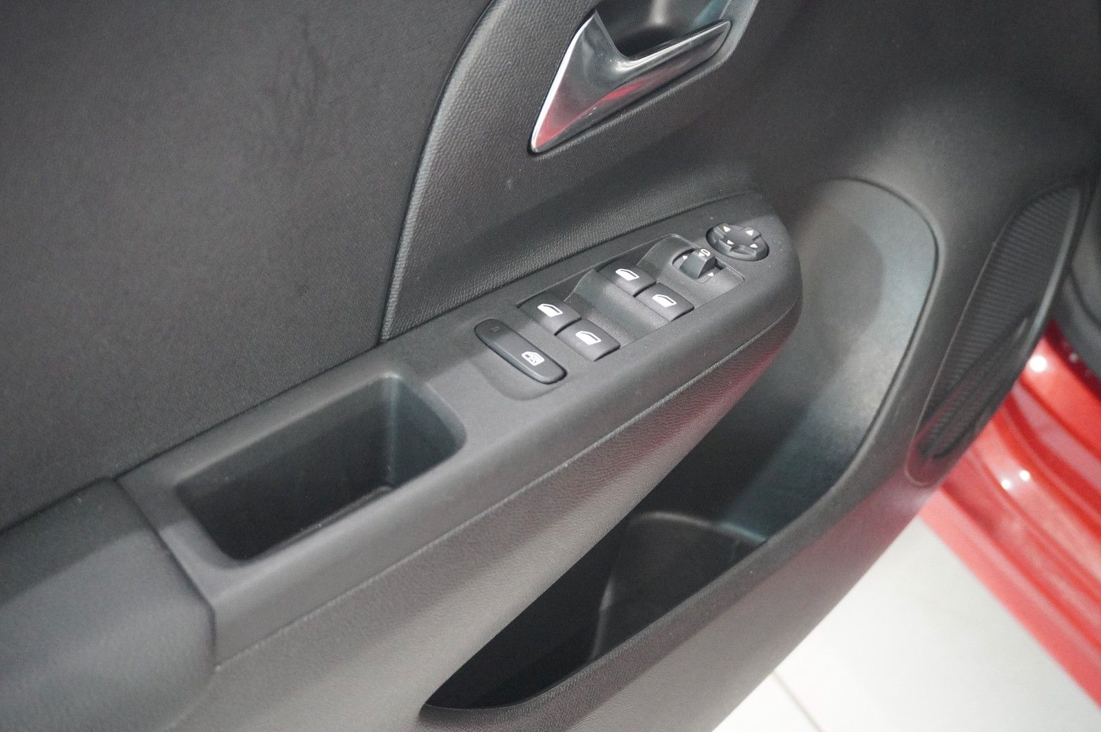 Fahrzeugabbildung Opel Corsa F 1.2 FACELIFT NAVI/LED/KAMERA/VIRTU./DAB+