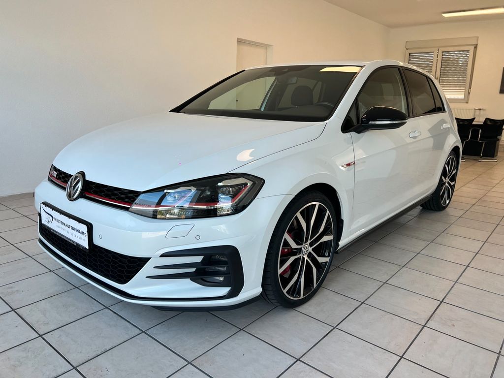 Image of Volkswagen Golf