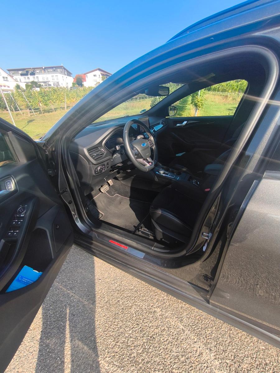 Ford Focus 2,3 EcoBoost ST Turnier Auto ST, миниатюра 5