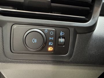 Ford Tourneo Custom 2.0 EcoBlue L1 Titanium