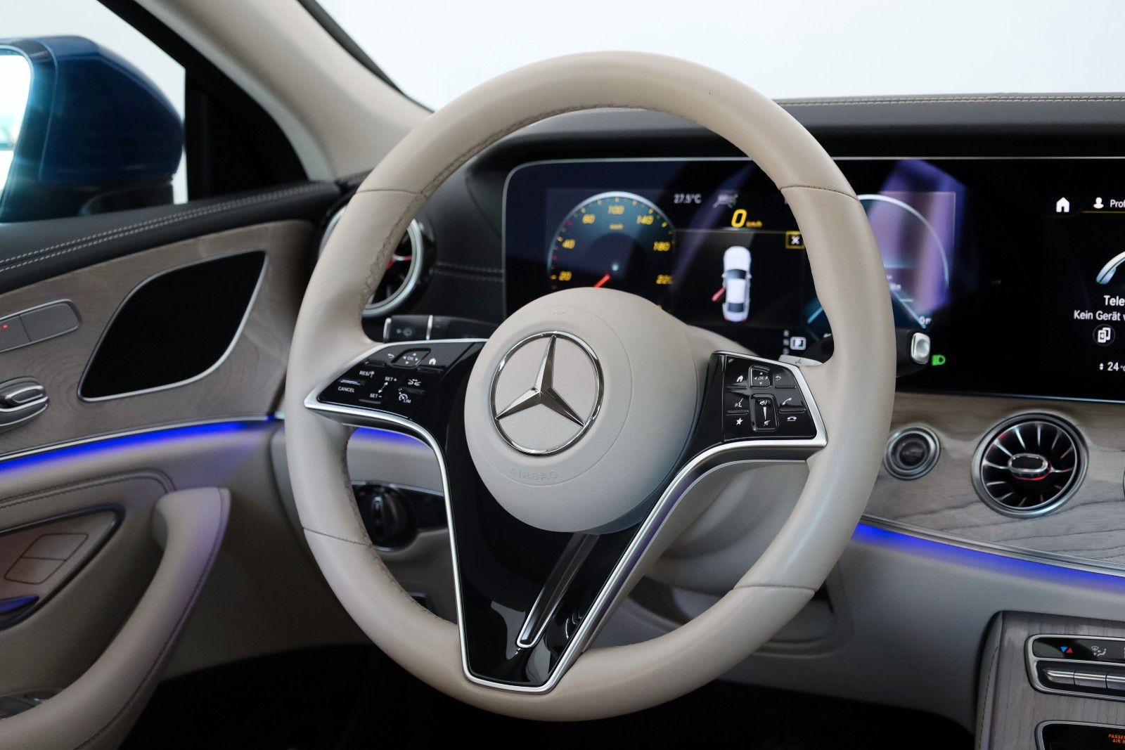 Fahrzeugabbildung Mercedes-Benz CLS 400 d Avantgarde 4M,SH,HUD,360Kamera,AHK +WR
