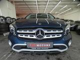 Mercedes-Benz GLA 220 4MATIC*LED*OFFROAD PAKET*AHK*NAVI - blaue Mercedes-Benz GLA-Klasse