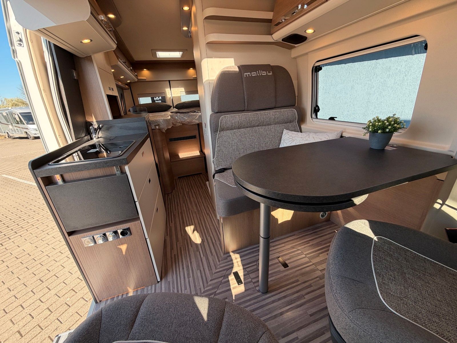 Fahrzeugabbildung Malibu Van Diversity Coupe 640 LE K Lucca MJ26