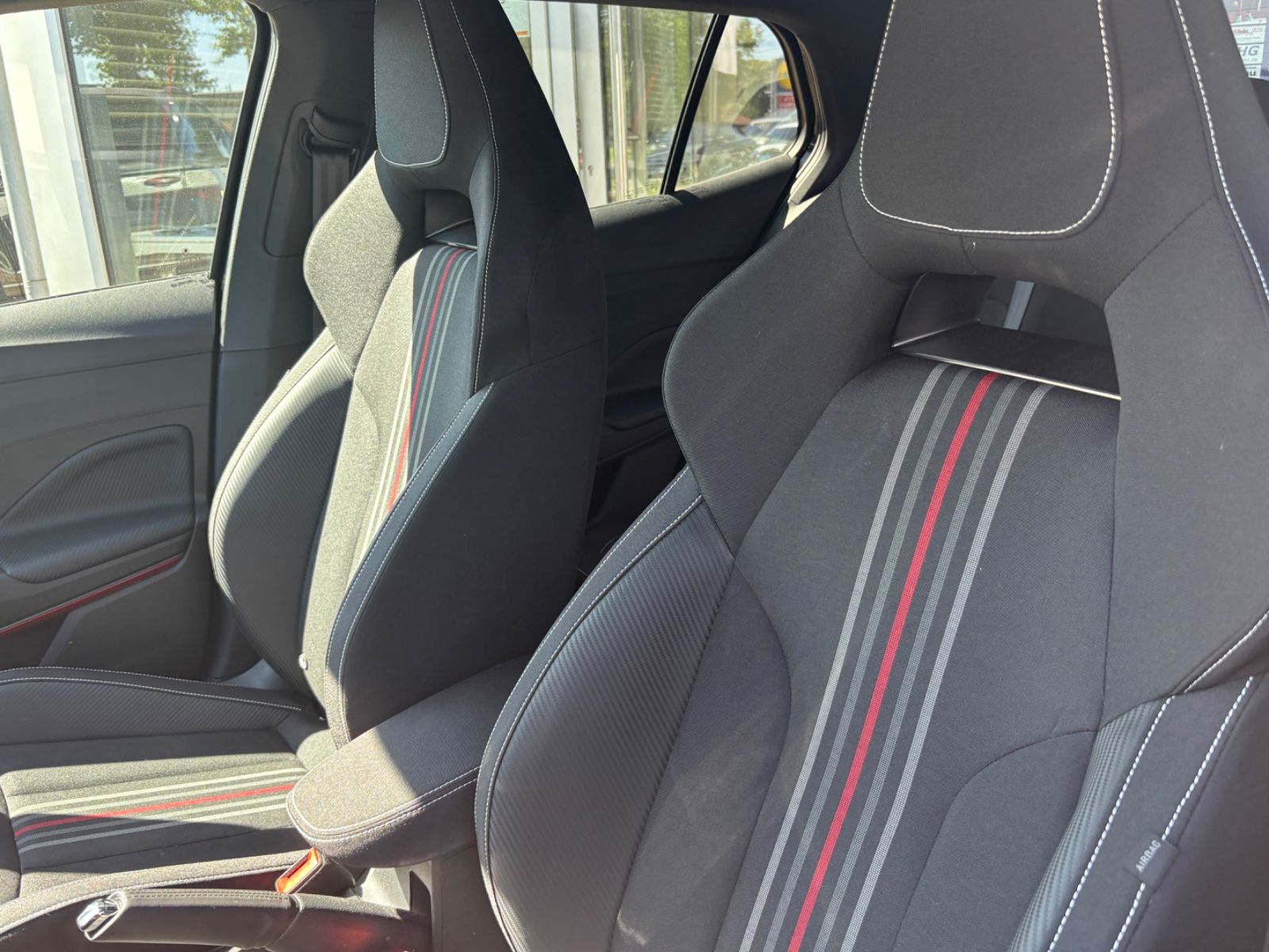 Fahrzeugabbildung SKODA Fabia Monte Carlo 1.5 TSI DSG Tempomat LED