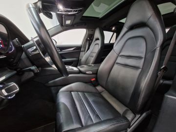 Porsche Panamera - 7
