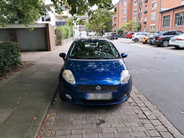 Fiat Sehr "liebe" Studenten Limousine