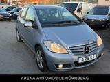 Mercedes-Benz A200 Automatik*Schiebedach*Teilleder*Parkhilfe - Mercedes-Benz A 200 in Nürnberg
