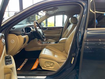 Jaguar XJ 2.7 D XJ6 Sovereign *Klima*Navi*PDC*Bluetooth