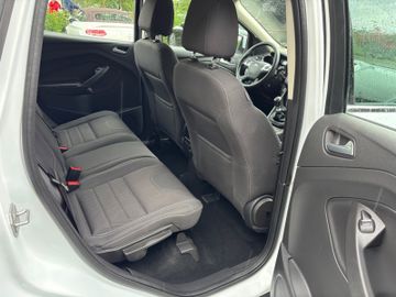 Ford Kuga - 6