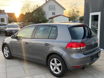 Volkswagen Golf - 7